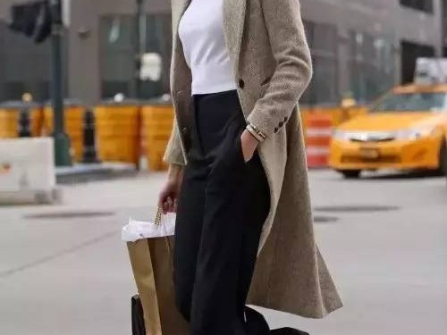 黑色大衣穿对了鞋，整个人的精气神儿都能拔高一大截！