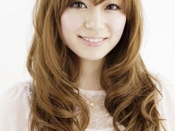 长脸女生发型避坑指南 选对发型瞬间修饰脸型