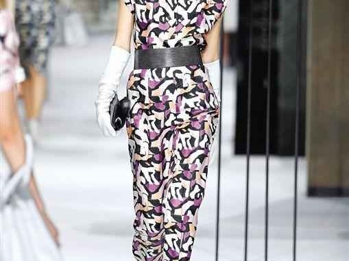 上海寻“装”记：弄堂女孩的中式女装穿搭进化论