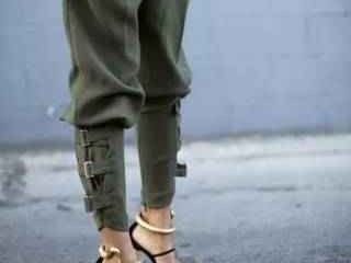 明星脚下风云起 这些同款鞋让你紧跟潮流不迷路