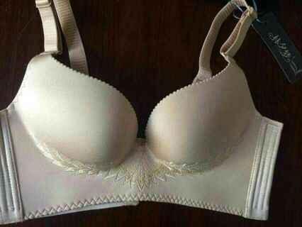 挑对文胸这件“小”事 从读懂材质的“悄悄话”开始