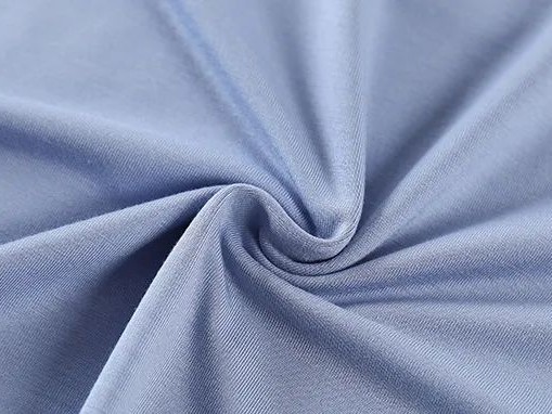 选对睡衣面料，夜夜好眠不踩雷