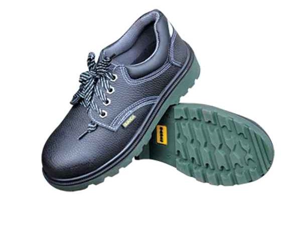 工地老炮儿教你挑劳保鞋 这几个坑千万别踩