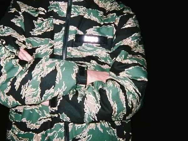 猿人头潮牌故事揭秘 BAPE三十年潮流演变