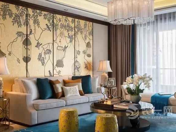 深棕色配色指南：从经典到时髦，这些配色方案让你穿出高级感