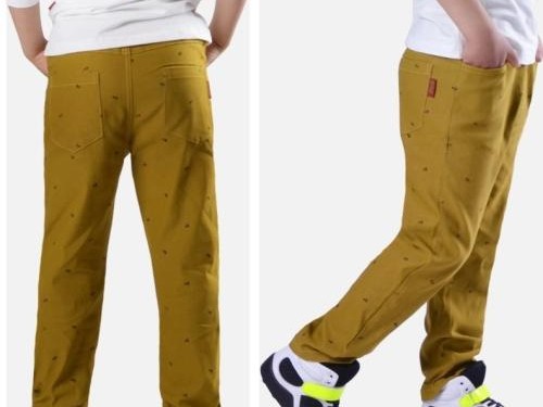 黄色上衣搭配裤子颜色秘籍大公开